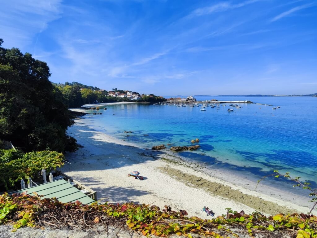 Playa de Aguete, Marín